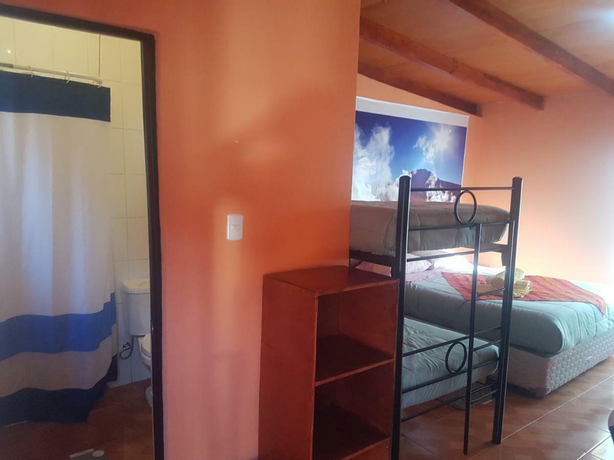 Hostal Nuevo Sol Y Viento Hostel San Pedro de Atacama Bagian luar foto