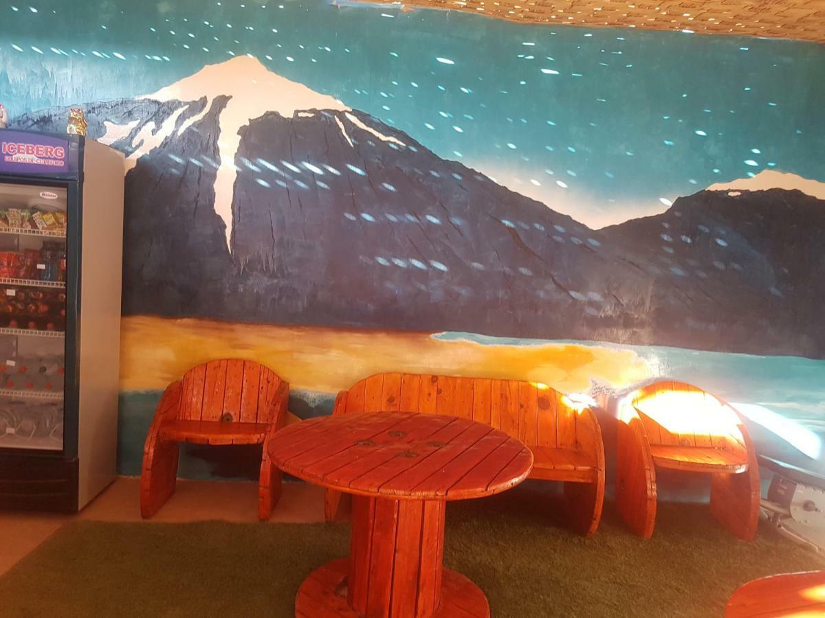 Hostal Nuevo Sol Y Viento Hostel San Pedro de Atacama Bagian luar foto